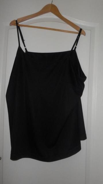 C&A zwarte top maat 56/58 beschikbaar voor biedingen