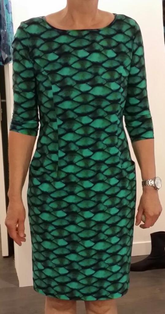 MOQ jurk van travel stof, model Valerie, maat 38, Kleding | Dames, Jurken, Zo goed als nieuw, Maat 38/40 (M), Overige kleuren