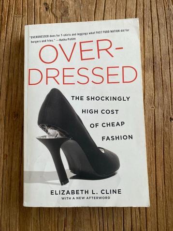**Overdressed – The Shockingly High Cost of Cheap Fashion** beschikbaar voor biedingen