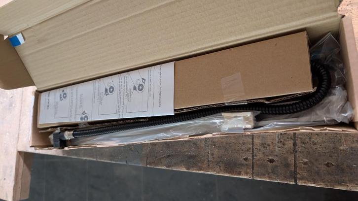 Maasland 6122MC elektro-hydraulische deurdranger met glijarm, Doe-het-zelf en Verbouw, Hang- en Sluitwerk, Nieuw, Overige typen