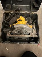 Cirkelzaag Dewalt inclusief 2 Geleiderails, Doe-het-zelf en Verbouw, Gereedschap | Zaagmachines, Cirkelzaag, 70 mm of meer, Ophalen of Verzenden