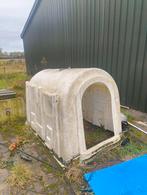 Kalver iglo, Dieren en Toebehoren, Stalling en Weidegang