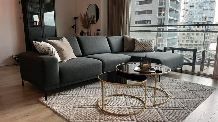 Hoekbank Rechts Espen – Nous Living – Donkergrijs 286x84x153, Huis en Inrichting, Banken | Bankstellen, Zo goed als nieuw, Hoekbank