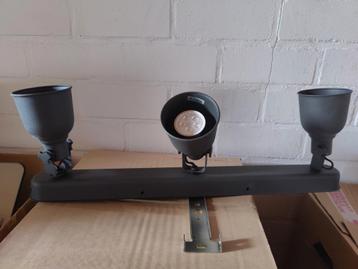 Plafondlamp met 3 Spots - Grijs Metaal beschikbaar voor biedingen