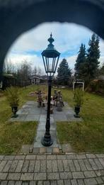 Sierlijke Parijse Lantaarnpaal fabr.C-L, Tuin en Terras, Buitenverlichting, Staande lamp, Aluminium, Ophalen of Verzenden, Netvoeding