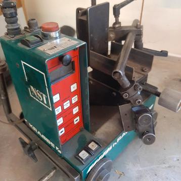 Las tractor NST beschikbaar voor biedingen