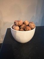 Walnoten uit eigen tuin., Diversen, Ophalen