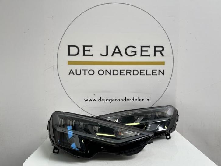 AUDI A3 8Y0 KOPLAMPEN SET LED 8Y0941012 8Y0941011 2020-, Auto-onderdelen, Verlichting, Audi, Gebruikt, Ophalen of Verzenden