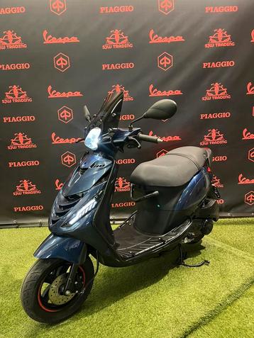 Piaggio Zip 2020 Brom! SP Midnight Blue Alpha Led Garantie! beschikbaar voor biedingen