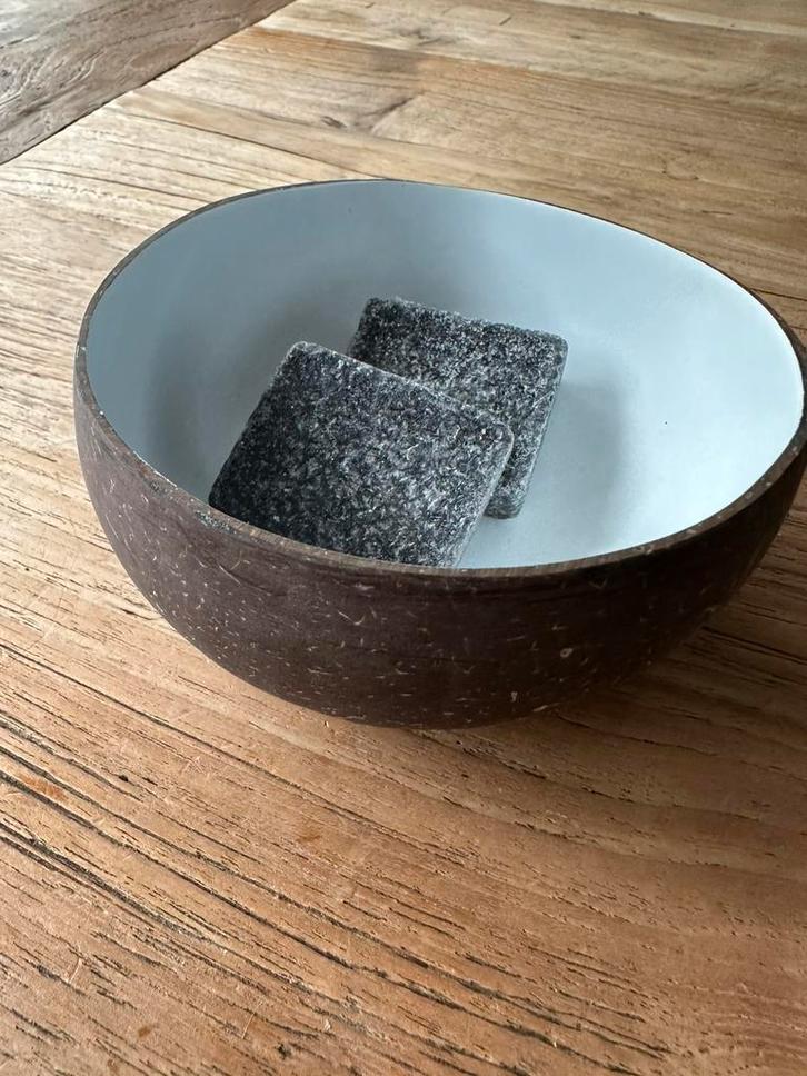 Kokos schaaltje met 2 geurblokjes, ibiza style, boho, Huis en Inrichting, Woonaccessoires | Schalen en Manden, Nieuw, Rond, Ophalen of Verzenden