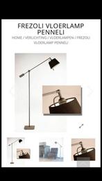 Frezoli vloerlamp met linnen kap, Huis en Inrichting, Lampen | Vloerlampen, Ophalen, Zo goed als nieuw, 150 tot 200 cm