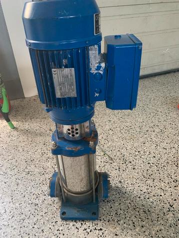 Drukverhogingspomp 230 volt beschikbaar voor biedingen