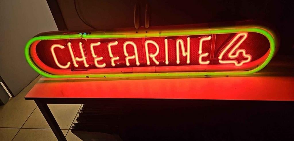 Chefarine 4 Neon Reclame Verlichting Drogisterij, Verzamelen, Merken en Reclamevoorwerpen, Ophalen