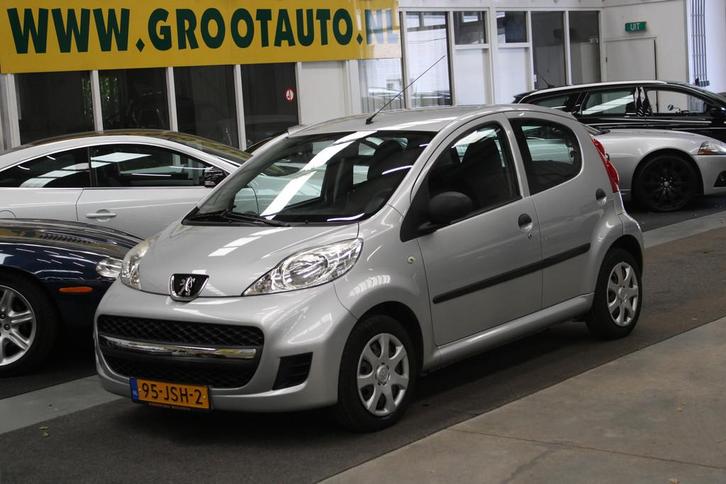 Peugeot 107 1.0-12V XR NAP, 5 Deurs, Stuurbekrachtiging, Auto's, Peugeot, Bedrijf, Te koop, ABS, Airbags, Centrale vergrendeling