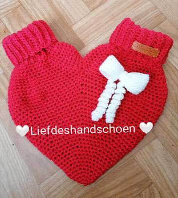 Liefdeshandschoen - Handgemaakt cadeau voor verliefden beschikbaar voor biedingen
