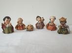 6 beeldjes uit kerstgroep. Materiaal Hars., Diversen, Kerst, Ophalen of Verzenden, Zo goed als nieuw