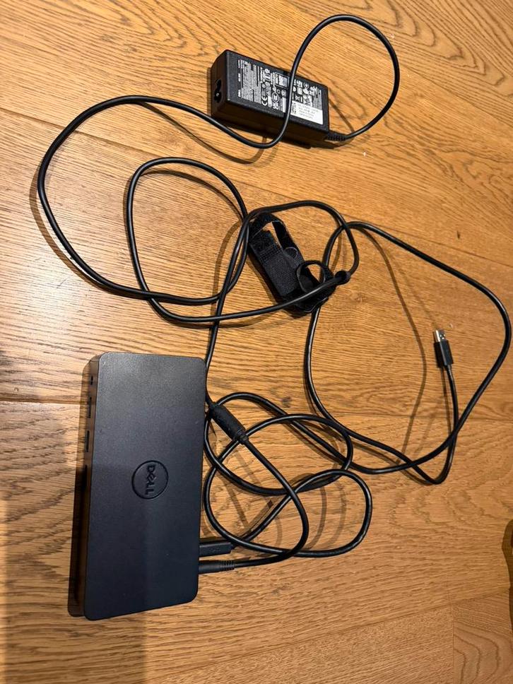 Dell D3100, Computers en Software, Dockingstations, Zo goed als nieuw, Docking station, Laptop, Ophalen of Verzenden