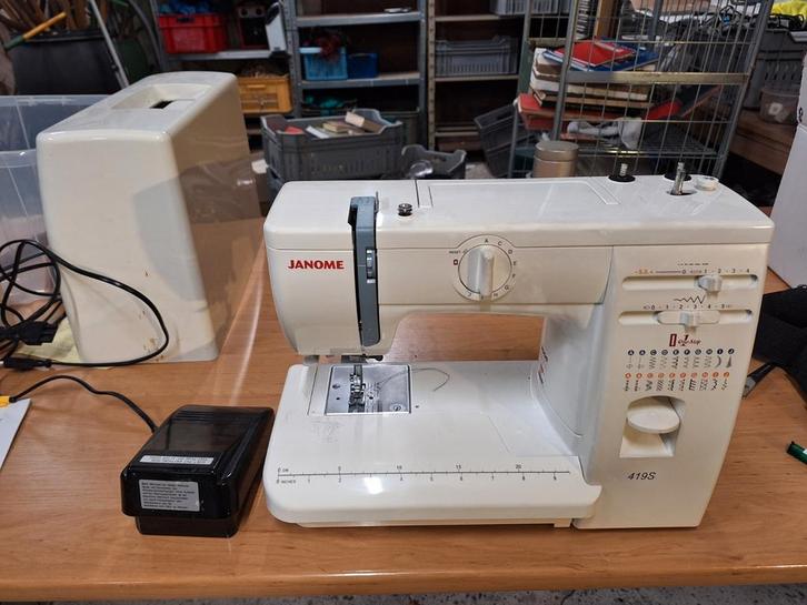 Janome naaimachine naai machine 419s, Hobby en Vrije tijd, Naaimachines en Toebehoren, Zo goed als nieuw, Naaimachine, Overige merken