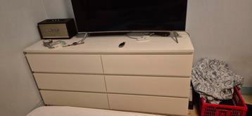 Witte IKEA Malm ladekast met 6 lades