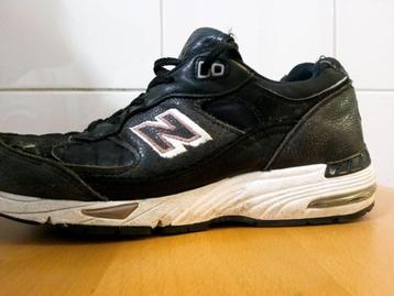 New Balance 991 leer & stof maat 40 zwart & wit uit England. beschikbaar voor biedingen