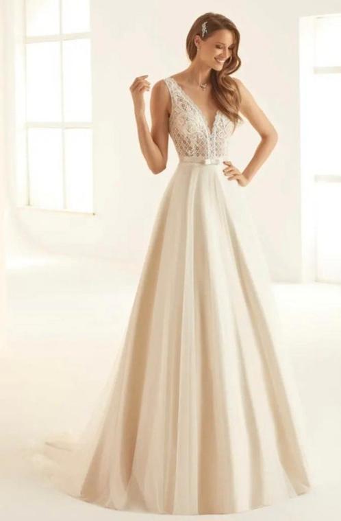 Nieuwe Bianco Evento trouwjurk champagne maat 42, Kleding | Dames, Trouwkleding en Trouwaccessoires, Nieuw, Trouwjurk, Wit, Ophalen of Verzenden