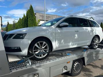 Skoda Octavia Combi 1.6 TDI Greentech Clever Edition beschikbaar voor biedingen