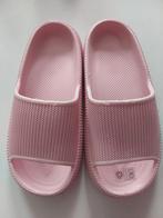 Badslippers maat 39 - 40 ( in nieuwstaat ), Ophalen, Overige typen, Zo goed als nieuw, Roze