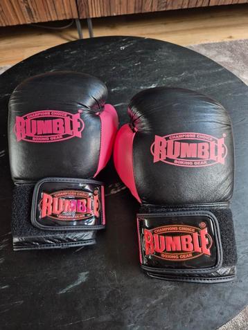 Bokshandschoenen rumble roze/zwart beschikbaar voor biedingen