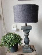 Baluster tafellamp, Ophalen, 50 tot 75 cm, Hout, Landelijk