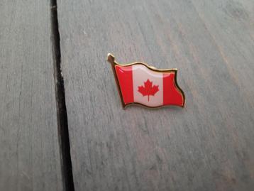 1 mooie pin van de vlag van Canada te koop beschikbaar voor biedingen