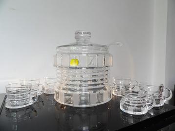 Art Deco grote Bowl + Glazen, Duits Kristal beschikbaar voor biedingen