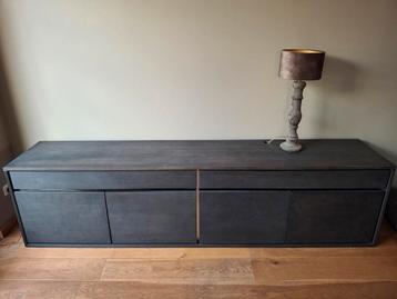 Dressoir zwart (direct beschikbaar)