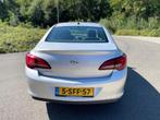 Opel Astra 1.4 Design Edition Sedan Airc/Ecc Lm Velgen Zeer, Auto's, Opel, Voorwielaandrijving, Gebruikt, 4 cilinders, Origineel Nederlands