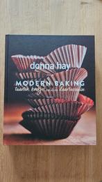 Donna Hay - Modern Baking, Ophalen of Verzenden, Zo goed als nieuw