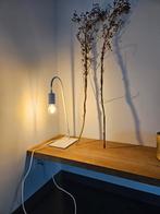 Tafellamp vt wonen wit, Huis en Inrichting, Lampen | Tafellampen, 50 tot 75 cm, Ophalen of Verzenden, Zo goed als nieuw, Metaal