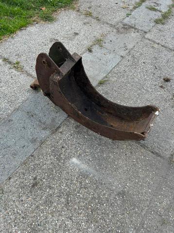 Kraanbak beschikbaar voor biedingen