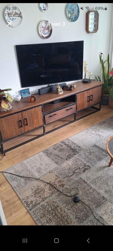 gratis houten stalen tv meubel, dressoir, lades, Huis en Inrichting, Kasten | Televisiemeubels, Gebruikt, Minder dan 100 cm, 200 cm of meer