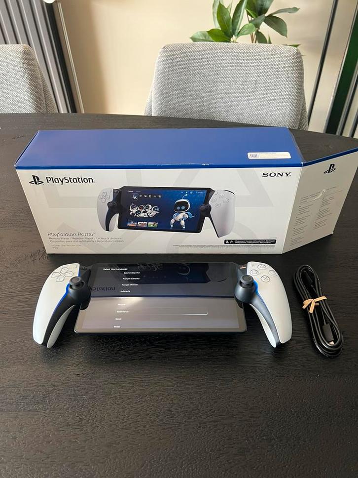 Playstation Portal - Orginele doos + garantie, Spelcomputers en Games, Spelcomputers | Sony PlayStation 5, Zo goed als nieuw, Ophalen
