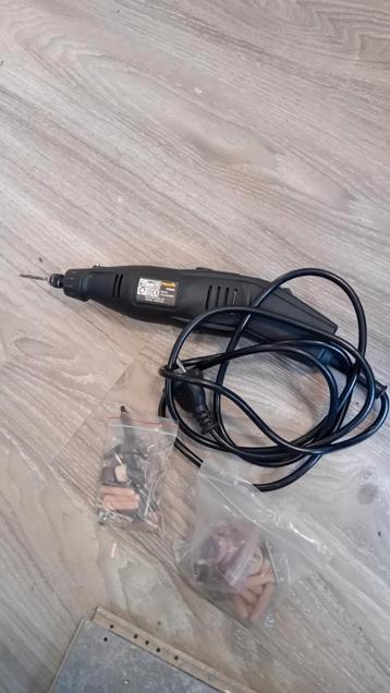 Zo goed als nieuw praxis combi tool TE KOOP  beschikbaar voor biedingen