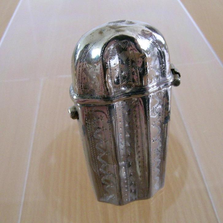 Zilver tondeldoosje of vesta case Biedermeier antiek (1), Antiek en Kunst, Antiek | Goud en Zilver, Zilver, Ophalen of Verzenden