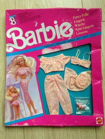 👙Vintage MATTEL BARBIE LINGERIE KLEDINGSET uit 1990. beschikbaar voor biedingen