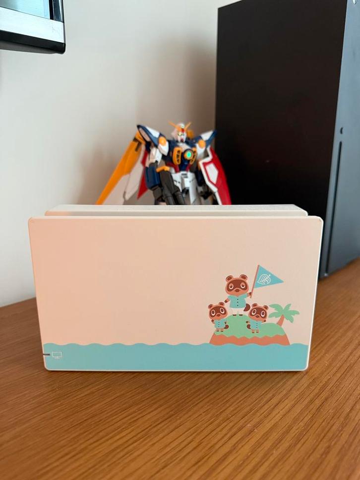 Limited Edition Nintendo Switch: Animal Crossing, Spelcomputers en Games, Games | Nintendo Switch, Zo goed als nieuw, Simulatie