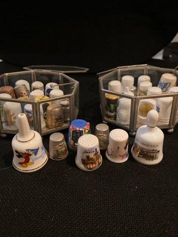 Vingerhoedjes Verzameling Wereldwijd beschikbaar voor biedingen