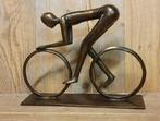 WIELRENNER / BRONZEN BEELD