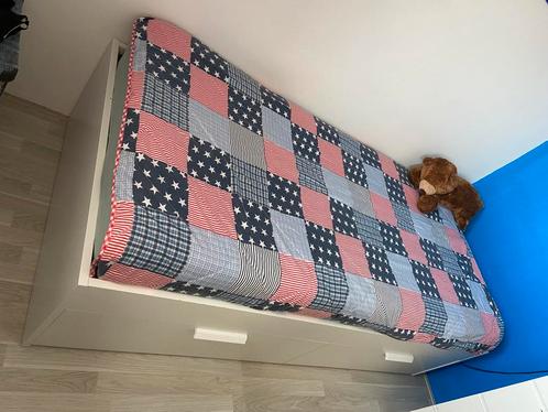 Beimnes bed ikea 90x200 met 2 lades + evt matras, Huis en Inrichting, Slaapkamer | Bedden, Zo goed als nieuw, Eenpersoons, 90 cm