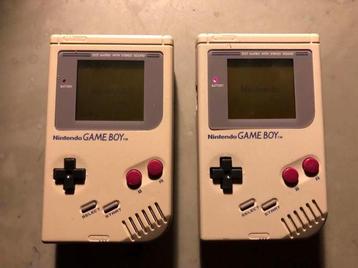 2x Nintendo Game Boy Classic met Tetris & Solar Striker beschikbaar voor biedingen