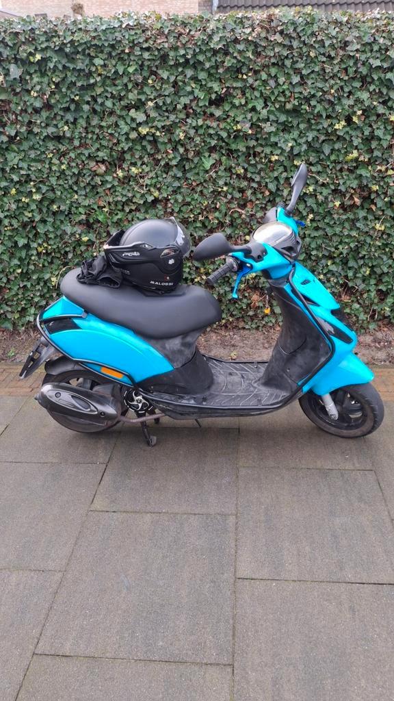 Piaggio zip !GEREVISEERD!, Fietsen en Brommers, Scooters | Piaggio, Nieuw, Zip, Maximaal 45 km/u, Benzine, Ophalen