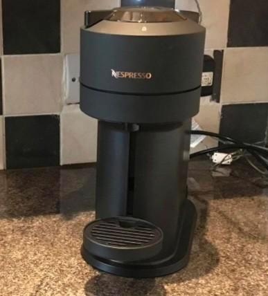 Nespresso vertuo next, Witgoed en Apparatuur, Koffiezetapparaten, Zo goed als nieuw, Koffiemachine, Ophalen of Verzenden