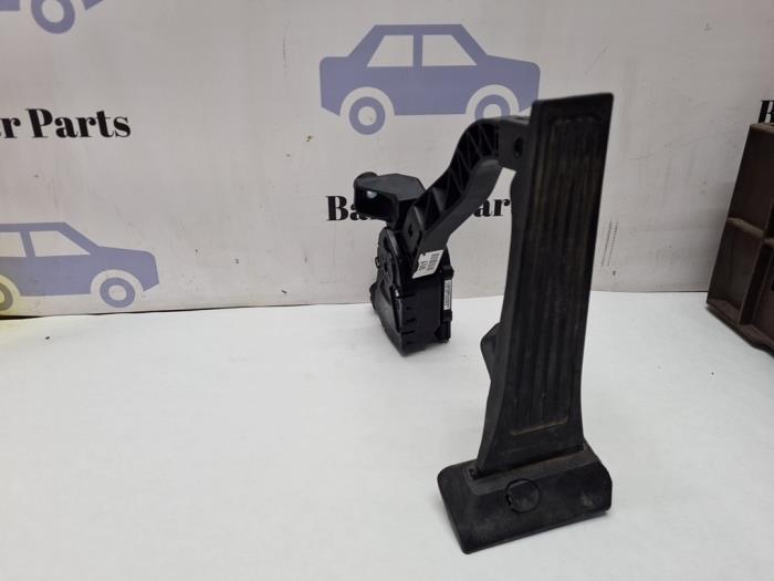 Gaspedaal van een Hyundai I40, Auto-onderdelen, Interieur en Bekleding, Hyundai, Gebruikt, 3 maanden garantie