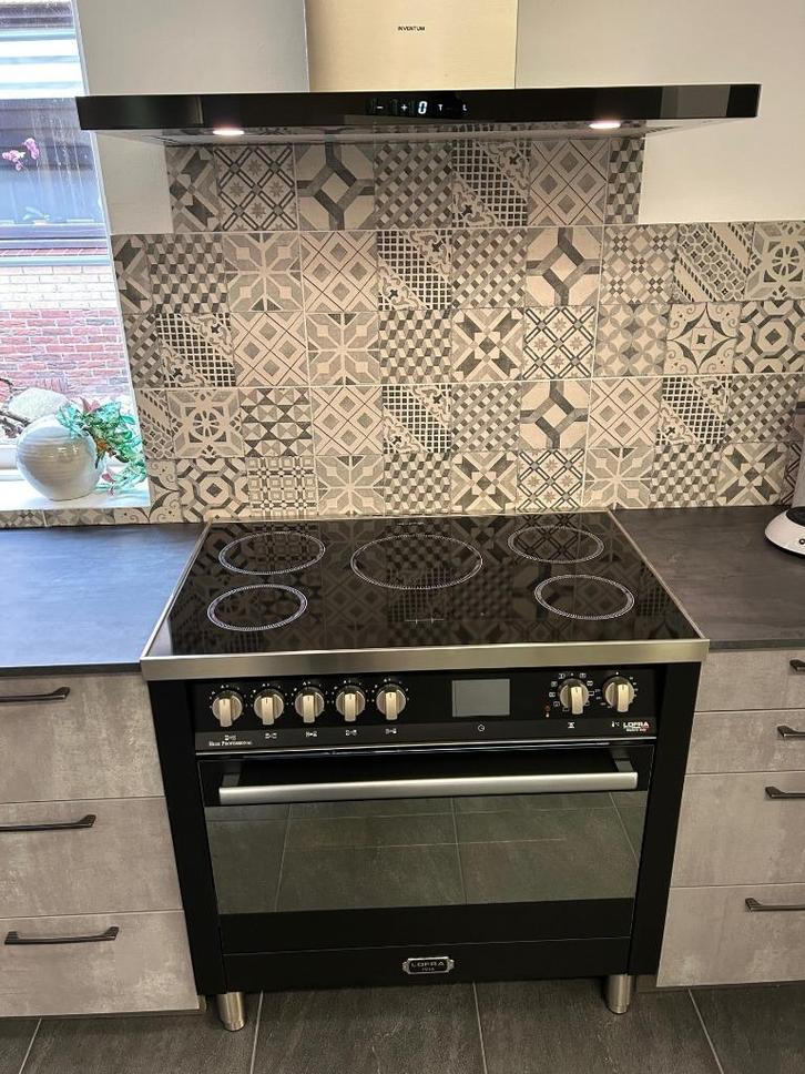 Inductiefornuis 90 cm Lofra Maxima met 5 kookzones, Witgoed en Apparatuur, Fornuizen, Nieuw, Vrijstaand, Inductie, 5 kookzones of meer